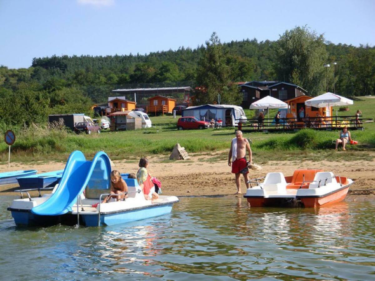 Mobilheim Chalet - Vyrovicka Prehrada Vyrovice Dış mekan fotoğraf