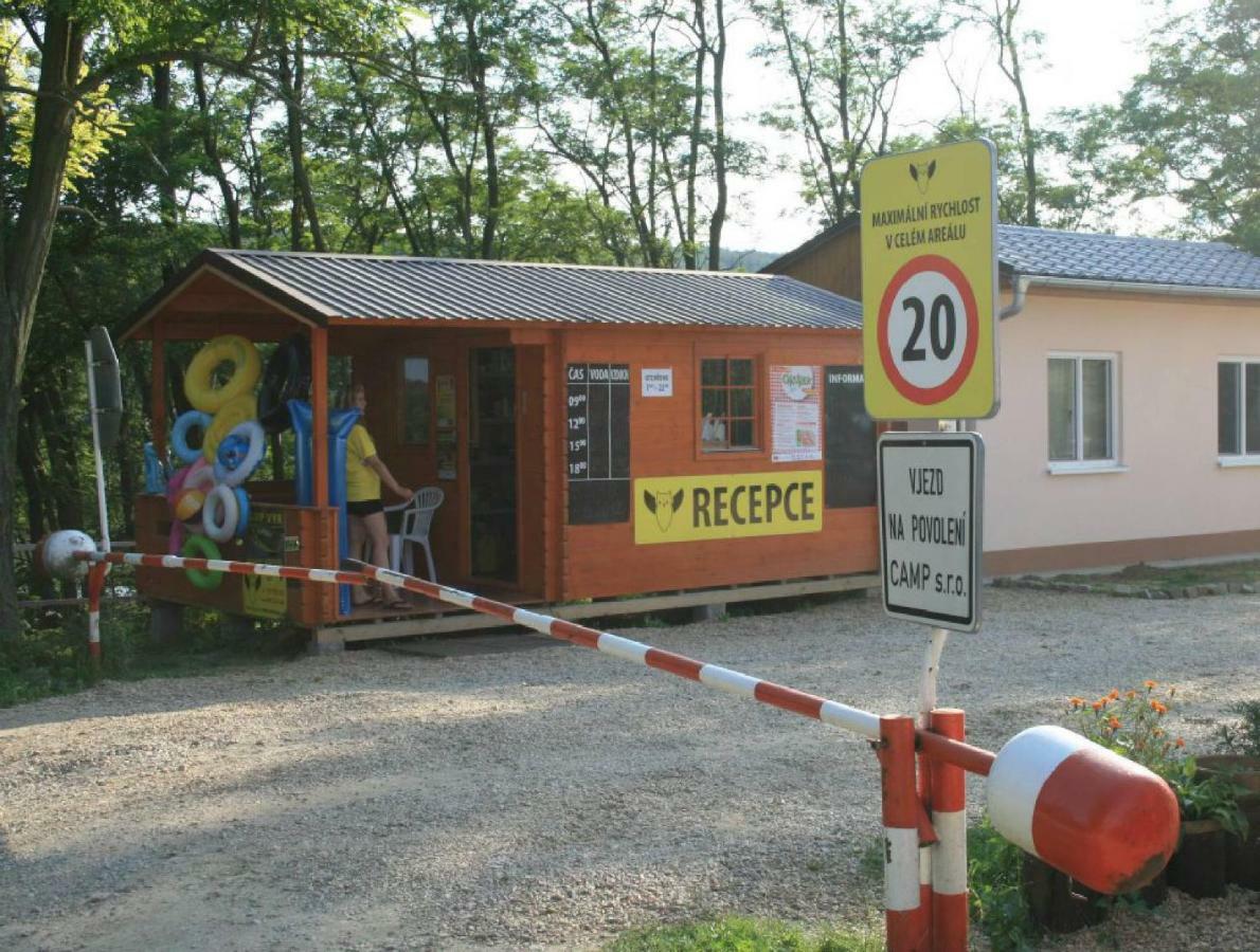 Mobilheim Chalet - Vyrovicka Prehrada Vyrovice Dış mekan fotoğraf