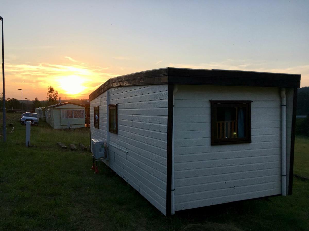 Mobilheim Chalet - Vyrovicka Prehrada Vyrovice Dış mekan fotoğraf